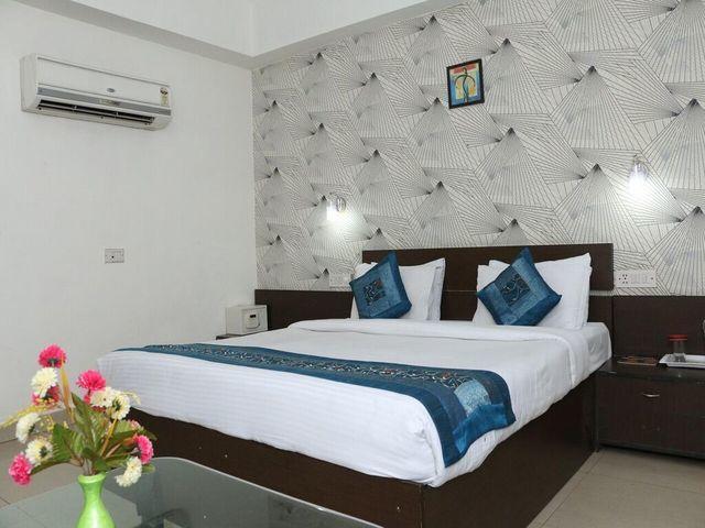 Hotel Vikrant Ludhiana Exterior foto